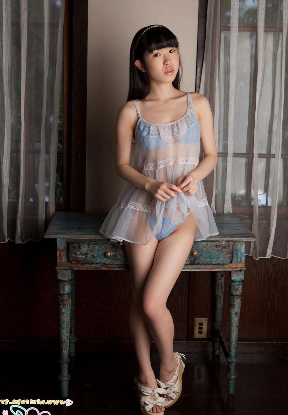 �����Ů����HD������Ļ